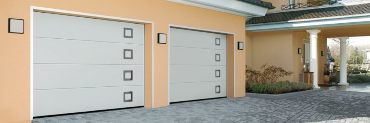 Белые секционные ворота